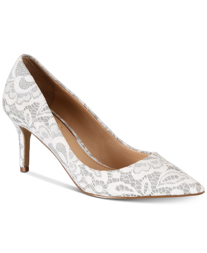 Sapatos de salto alto Jewel Badgley Mischka Zuri Lace para mulheres, brancos, tamanho 7,5 M