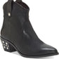 Botas femininas de couro com salto fino e espuma viscoelástica, com tachas e acolchoamento, da INC International Concepts, tamanho 5 M