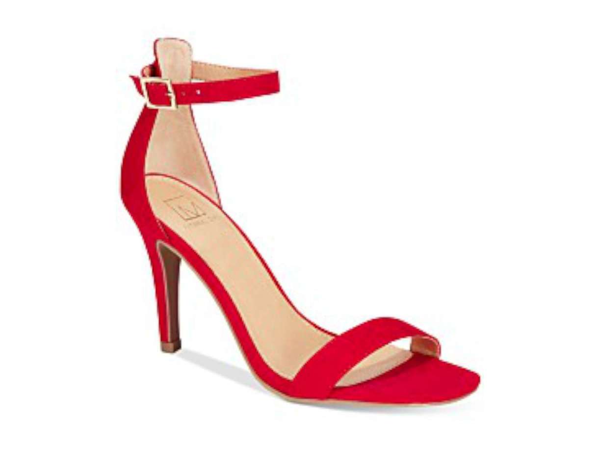 Material Girl Blaire Fabric Feminino Biqueira Aberta Tira no Tornozelo Clássico Sapatos Vermelhos Tamanho 7,5 M
