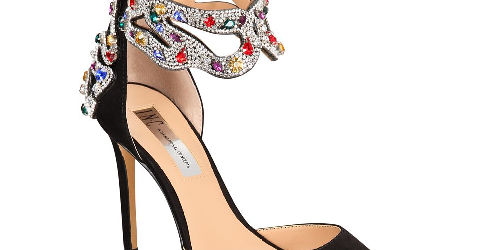 Sapatos femininos de bico fino com tecido Kallista da INC International Concepts - Preto, tamanho 8,5 M