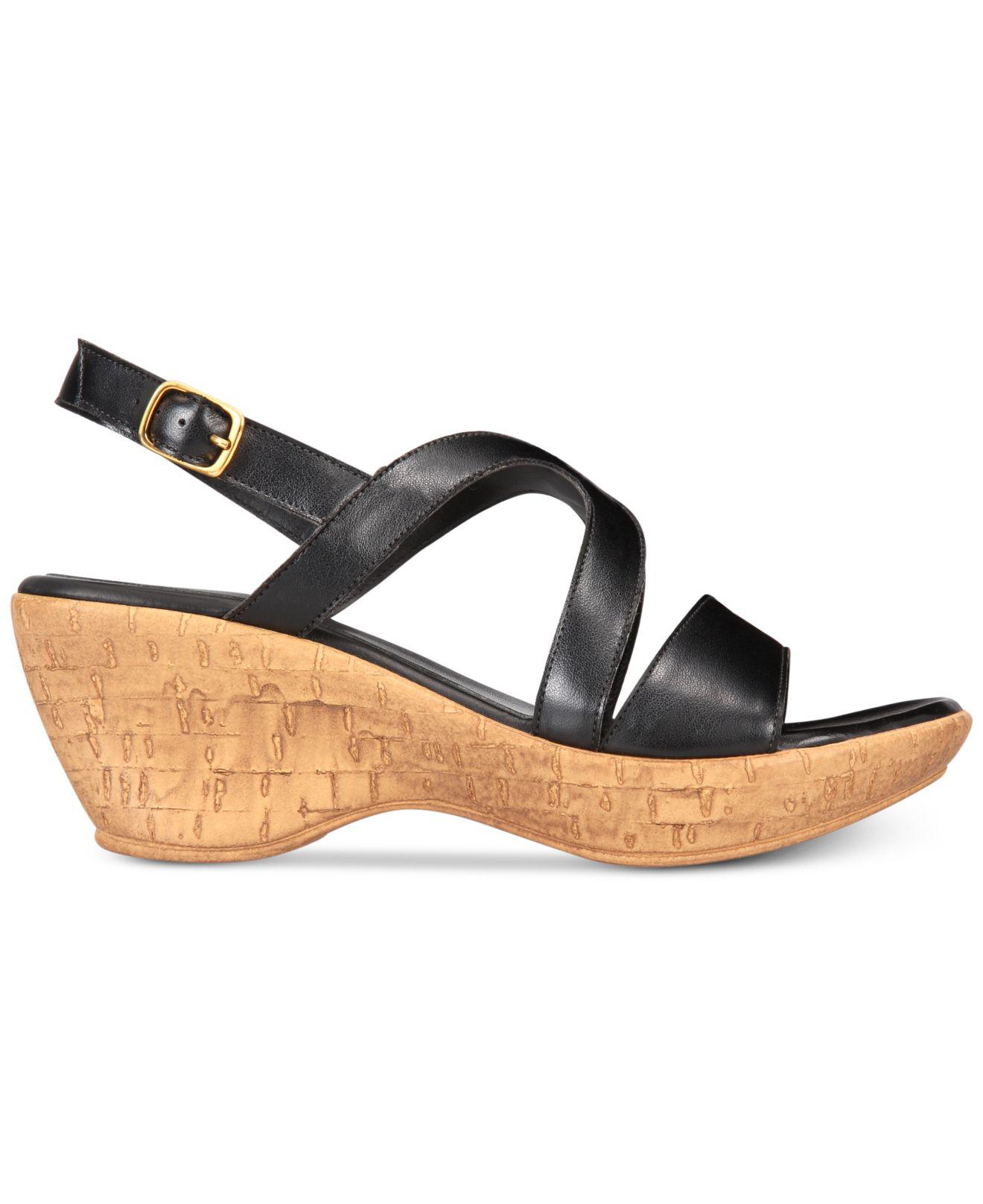 Sandálias plataforma casuais Callisto femininas Pomfret com bico aberto, pretas, tamanho 9M