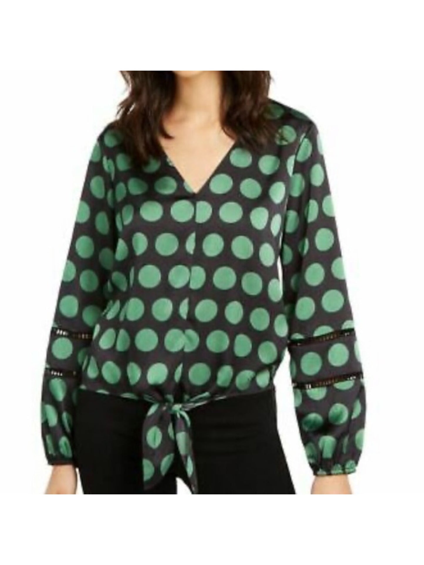 Blusa feminina INC com manga comprida e decote em V e bolinhas, preta, tamanho XS