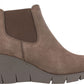 Botas femininas White Mountain Stretch Gore Comfort Percy bico redondo em couro, tamanho 9,5 M