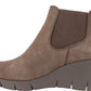 Botas femininas White Mountain Stretch Gore Comfort Percy bico redondo em couro, tamanho 9,5 M