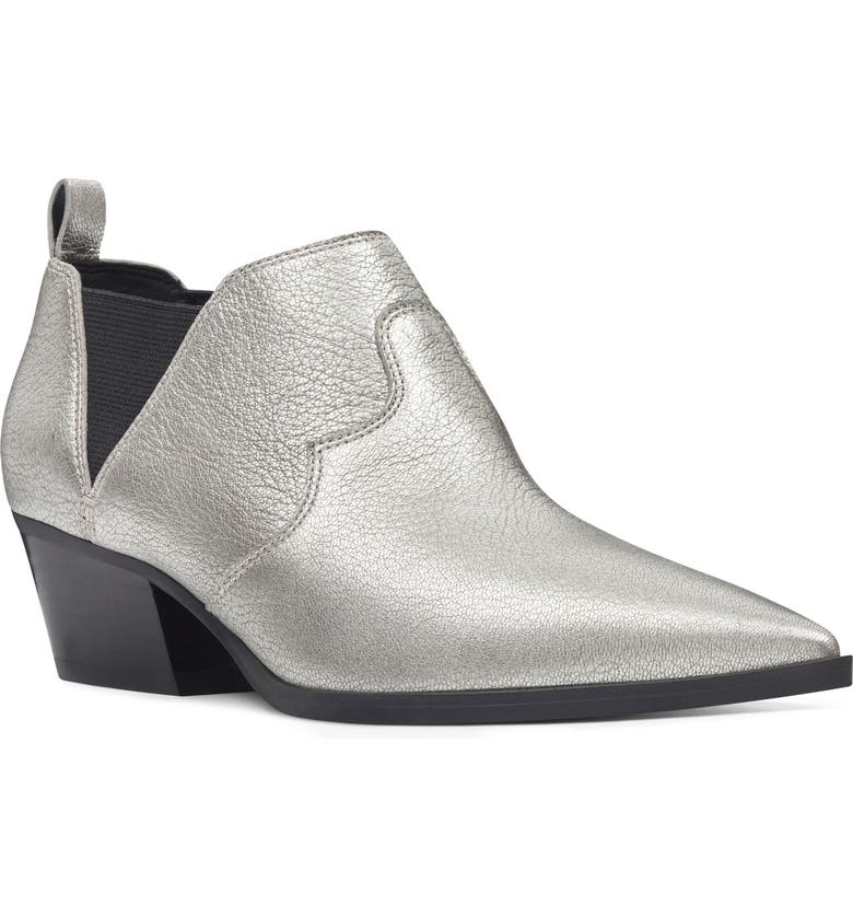 Bota feminina Nine West Cahluz de couro preta, tamanho 7,5 M