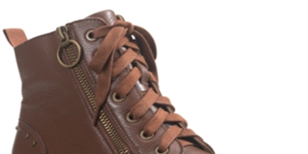 Botas de combate femininas American Rag Tatum Leather Studded, marrom, tamanho 5,5 M