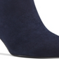 Botas de couro com zíper e salto gatinho Bandolino com acabamento elástico e logo Bari, bico fino, tamanho 6,5 M
