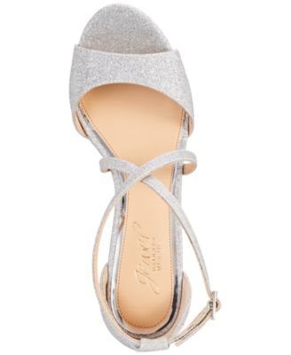 Sandália feminina Jewel Badgley Mischka, plataforma, tiras cruzadas, acolchoada, tira ajustável no tornozelo, bico redondo, fivela, tamanho 5,5 M