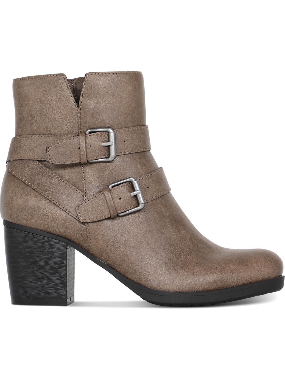 Bota feminina Style &amp; Co com fivela e acolchoamento, bico redondo, salto bloco, zíper, marrom, tamanho 10 M