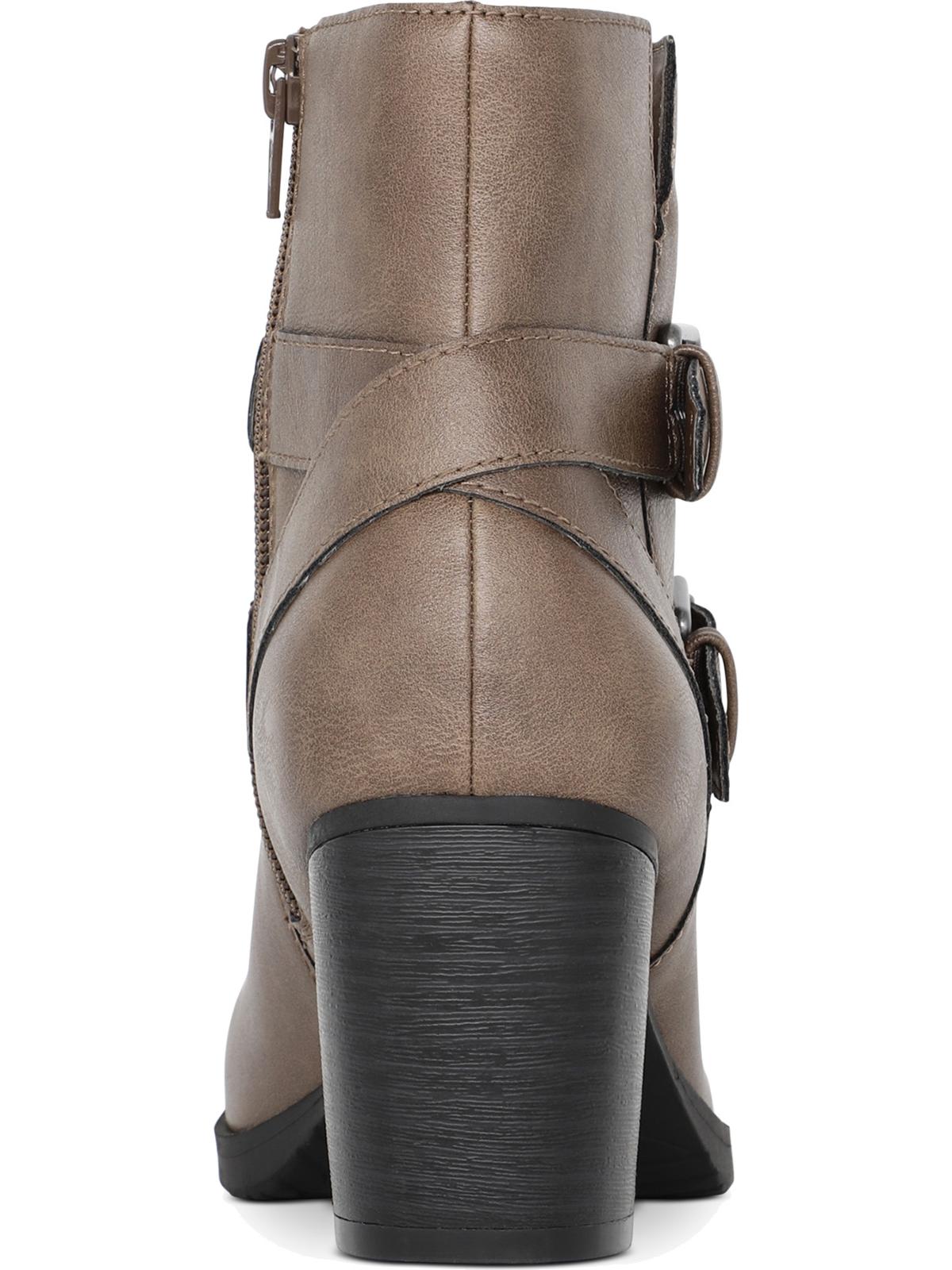 Bota feminina Style &amp; Co com fivela e acolchoamento, bico redondo, salto bloco, zíper, marrom, tamanho 10 M