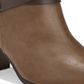 Material Girl Botas femininas com tiras acolchoadas, fivela acolchoada, bico redondo, salto bloco, zíper, marrom, tamanho 6,5 M