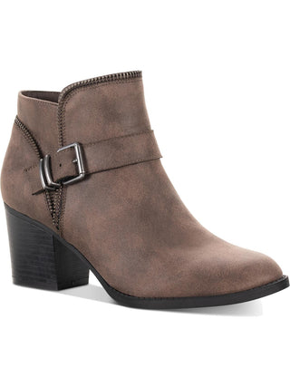 Botas femininas American Rag com zíper e fivela Accent Comfort Milly, bico redondo, salto bloco, marrom, tamanho 8,5 M