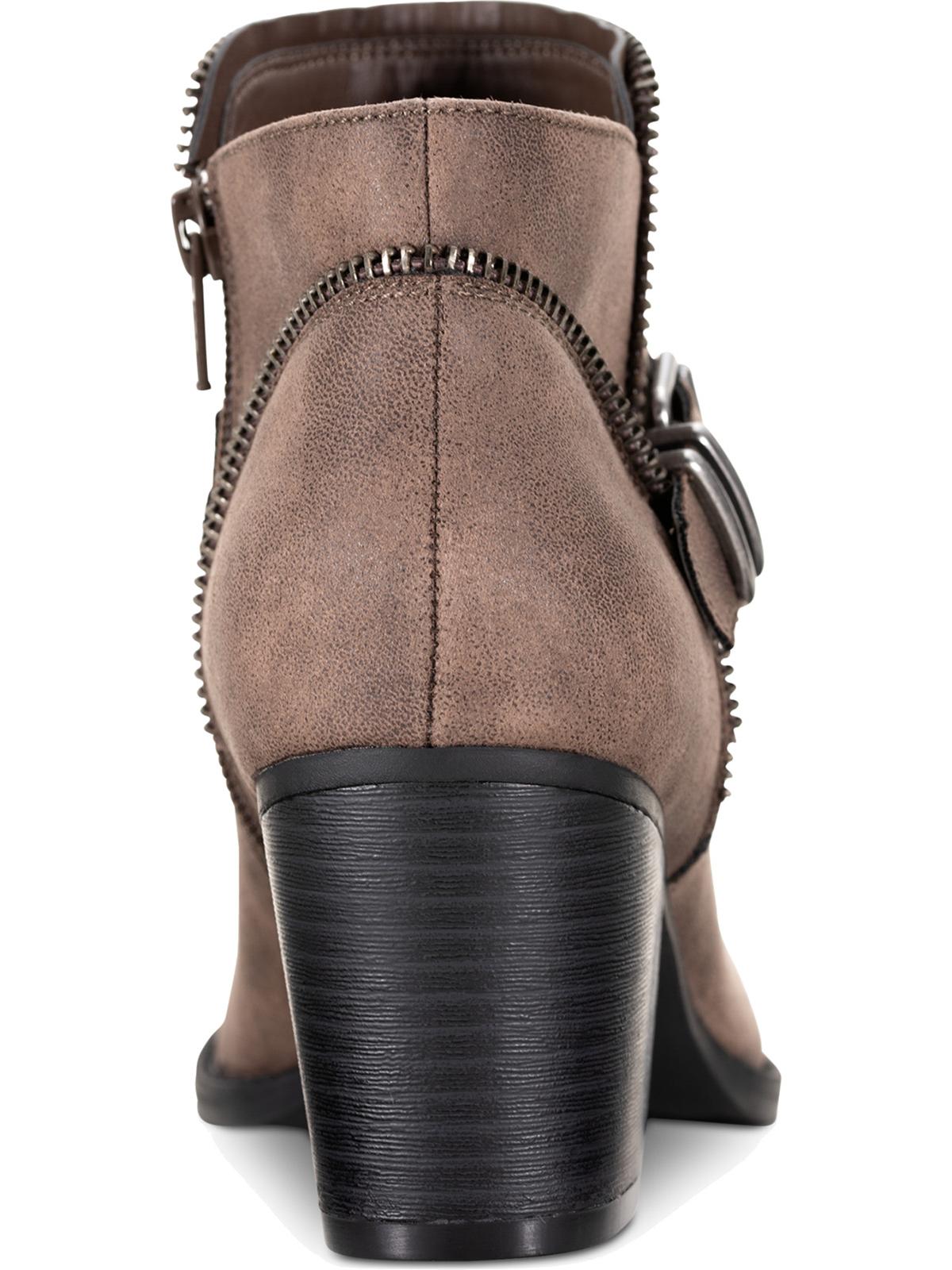 Botas femininas American Rag com zíper e fivela Accent Comfort Milly, bico redondo, salto bloco, marrom, tamanho 8,5 M
