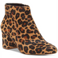 Botas femininas INC International Concepts Floriann com pelo de bezerro e estampa animal, marrom, tamanho 5,5 M