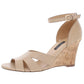 Sandálias femininas Nine West Lilly Cut Out com bico aberto e salto anabela, tamanho 9 M, marrom
