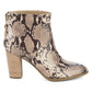 Botas femininas Anne Klein com salto bloco, bico amendoado, com absorção de impacto e zíper, em pele de cobra, bege, tamanho 9 M