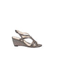 Sandálias femininas Charter Club Kelsah Metallic com detalhes prateados, tamanho 5,5 M