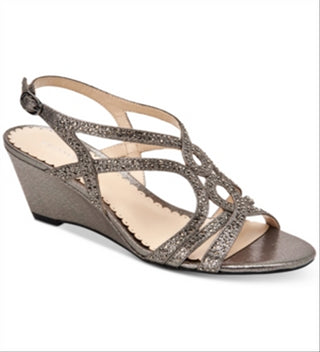 Sandálias femininas Charter Club Kelsah Metallic com detalhes prateados, tamanho 5,5 M