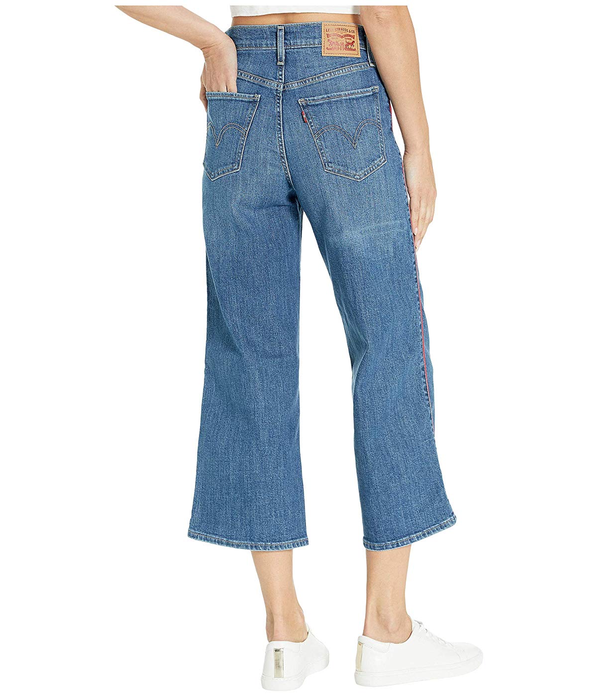 Calça jeans curta Levi's Mile High Wide Leg Feminina Azul Tamanho 28X25