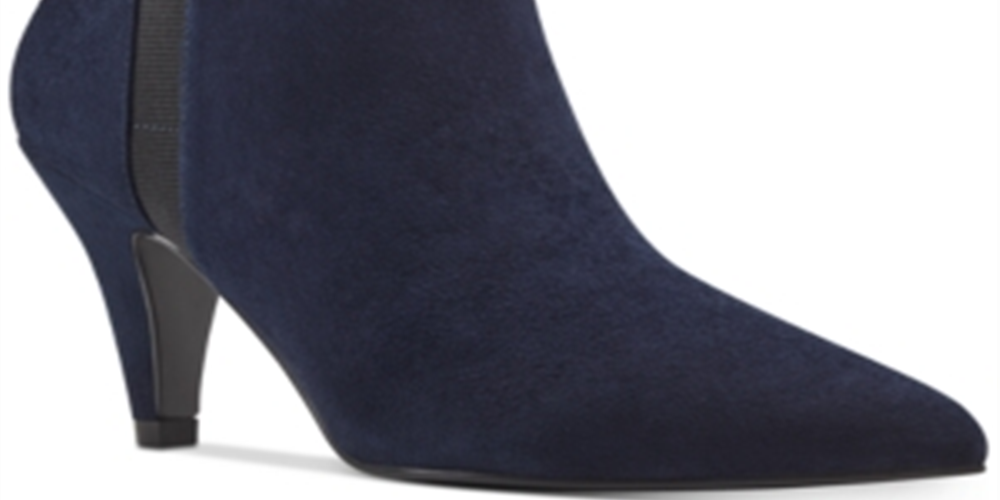 Botas femininas Bandolino Bari com palmilha acolchoada e bico fino, tamanho 7,5 M, azul