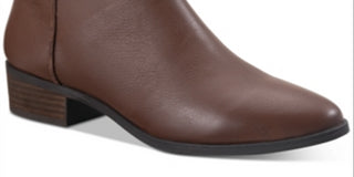 Botas femininas American Rag Jolene de couro, bico amendoado, marrom, tamanho 5,5 M