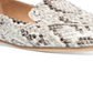 Steve Madden Mocassim Feminino com Estampa de Cobra, Biqueira Mocassim, Ponta Fina, com Tachas, Branco, Tamanho 11 M