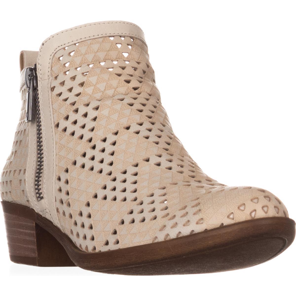 Lucky Brand Botas femininas perfuradas Basel Sandshell Lugo tamanho 6,5M