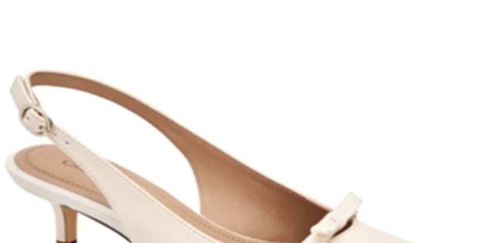 Charter Club Sapatos Femininos Clássicos com Bico Fino e Salto Fino, Bege, Tamanho 6,5 M