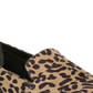 Bar III Mocassim Feminino com Estampa Animal e Detalhe de Leopardo, Salto Bloco, Biqueira Amêndoa, Marrom, Tamanho 9 M