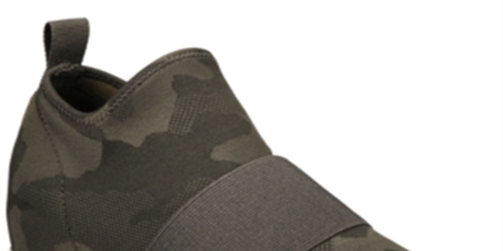 Material Girl Tênis esportivo feminino camuflado, com solado acolchoado, plataforma, bico redondo, tamanho 8 M