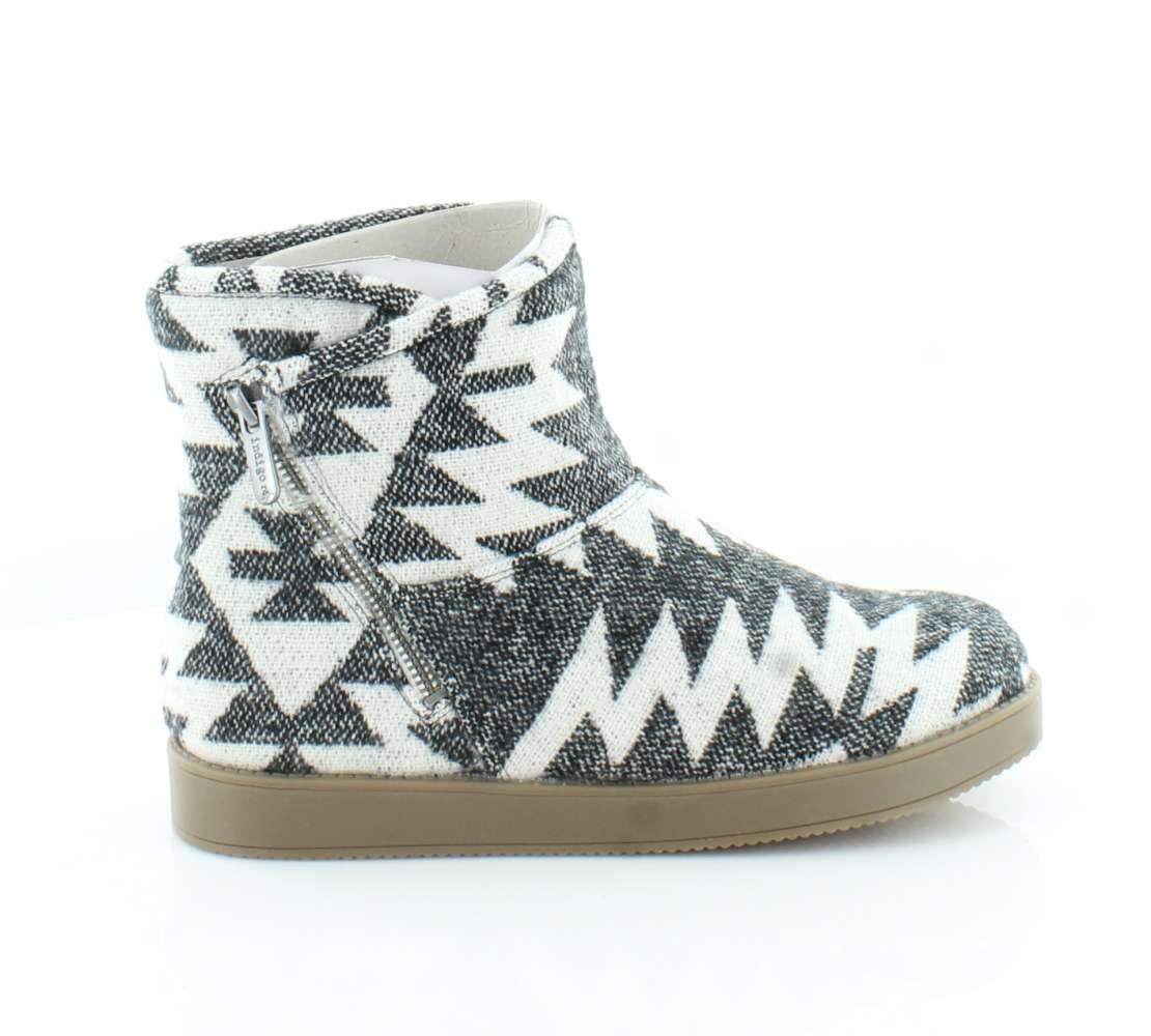 Botas femininas Ashley de pele sintética, bico fechado, cano curto, tamanho 5,5 M, Indigo Rd.