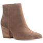 Botas femininas American Rag Comfort Eryn com bico fino e salto bloco, de couro, com zíper, tamanho 6 M, marrom