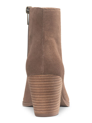 Botas femininas American Rag Comfort Eryn com bico fino e salto bloco, de couro, com zíper, tamanho 6 M, marrom