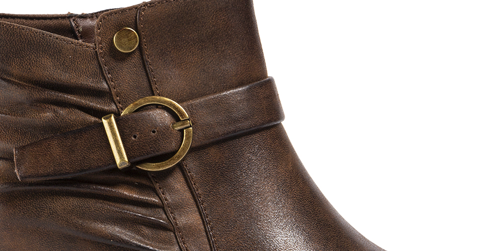 Botas femininas BareTraps Russell Block Heel franzidas marrom tamanho 7,5 M