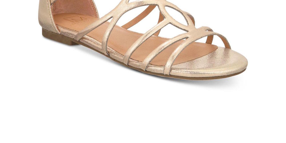 Material Girl Sira Fabric Feminino Aberto na Ponta Casual, Dourado Metálico, Tamanho 8