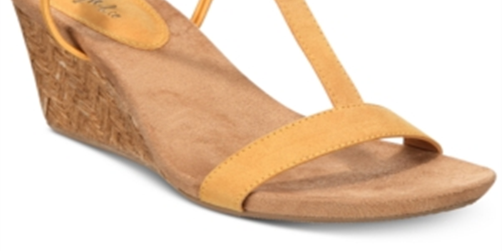 Sandálias plataforma casuais femininas Style &amp; Co. Mulan com bico aberto, amarelas, tamanho 10 M