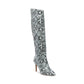 Steve Madden Botas femininas Kimari com salto agulha e bico fino, acolchoadas em pele de cobra, tamanho 6,5 M