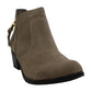 Botas femininas Bare Traps Uriel de couro com bico fechado e cano curto, marrom, tamanho 8 M