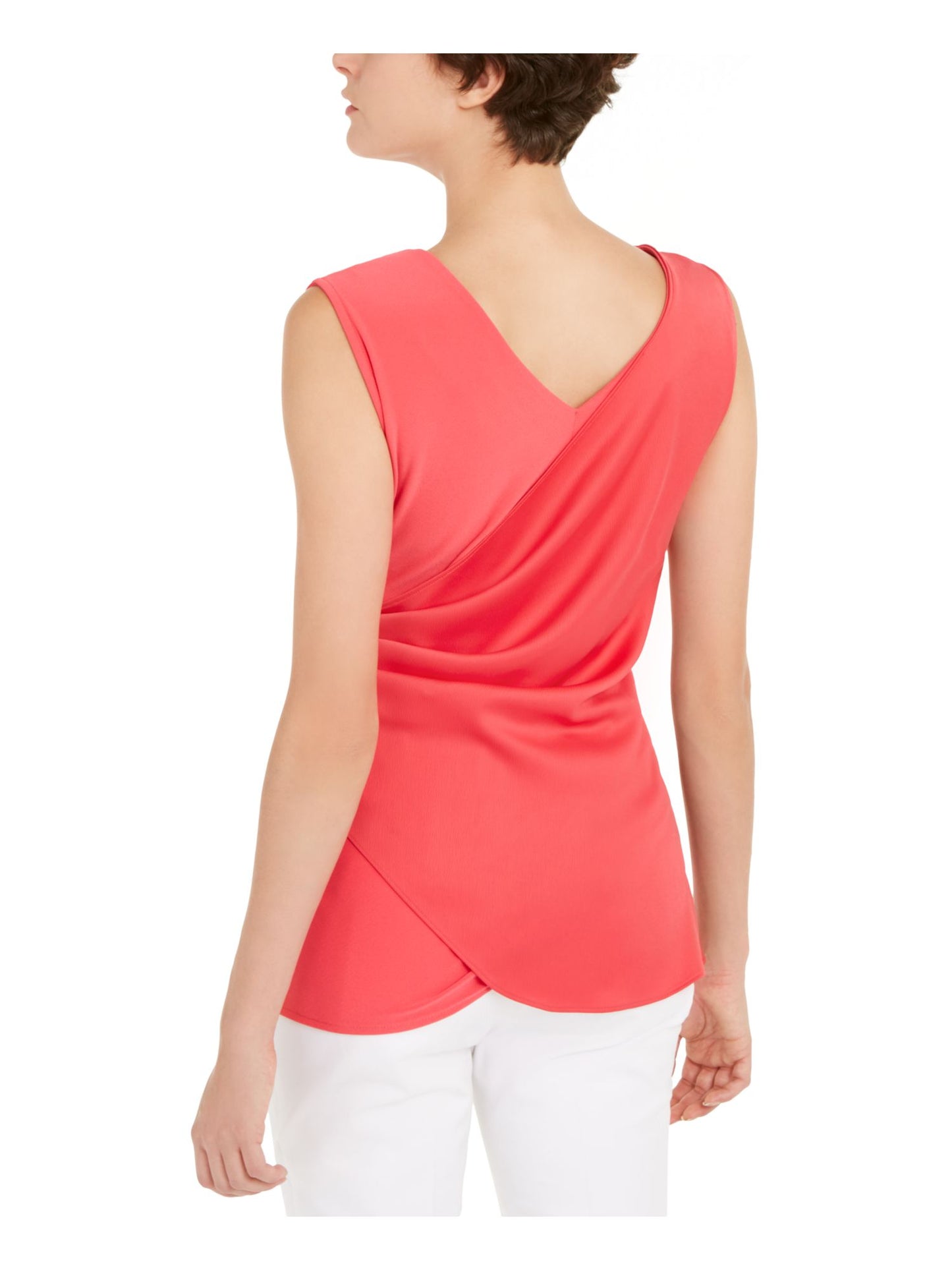 Regata feminina Alfani de cetim sem mangas vermelha tamanho GG