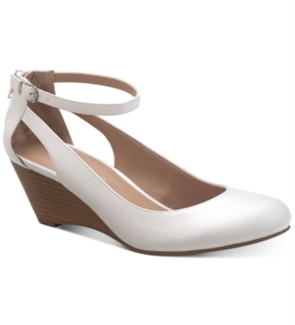 Sun + Stone Miley Faux Leather Elegante Wedge Heels Feminino Branco Tamanho 9 M