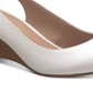 Sun + Stone Miley Faux Leather Elegante Wedge Heels Feminino Branco Tamanho 9 M