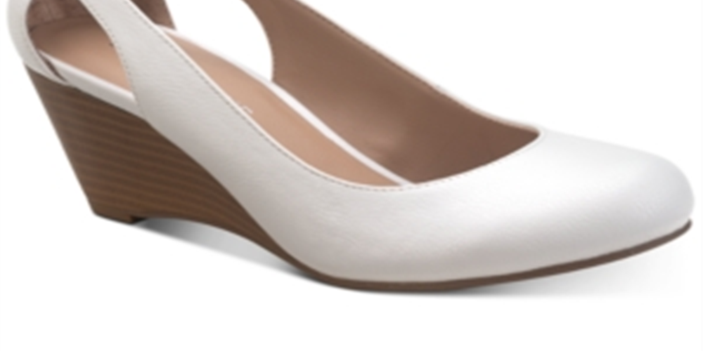 Sun + Stone Miley Faux Leather Elegante Wedge Heels Feminino Branco Tamanho 9 M