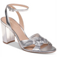 Sandália feminina Jewel Badgley Mischka com salto bloco e nó Krystal, tamanho 6 M, prateada