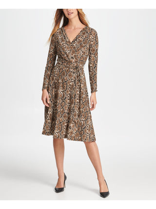 Vestido de festa feminino DKNY com zíper e estampa animal, manga comprida, decote em V abaixo do joelho, bege, tamanho 14