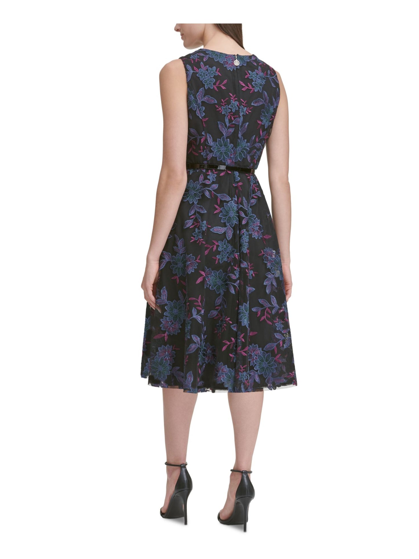 Vestido Tommy Hilfiger Feminino com Cinto Bordado, Ajuste e Flare, Preto, Tamanho 6