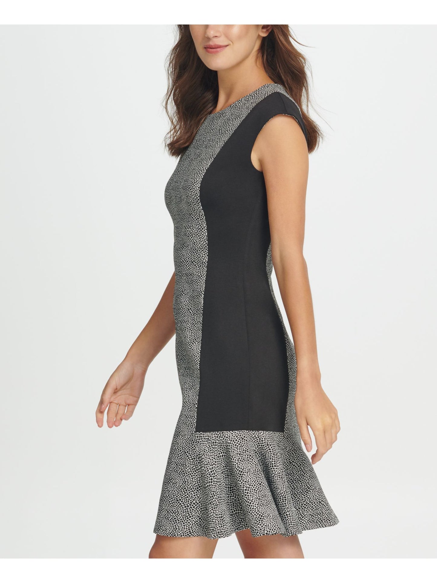 Vestido feminino DKNY com babados e estampa de bloco de cores Millenium, preto, tamanho 10