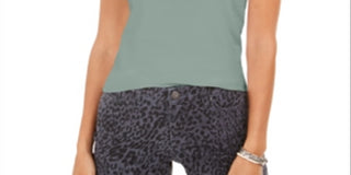 Camiseta feminina com decote redondo e manga curta, estilo &amp; co, verde, tamanho X-S