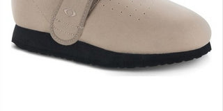 Calça feminina Apex Ambulatorial Stretchables com alça única e solado marrom, tamanho 8,5 W