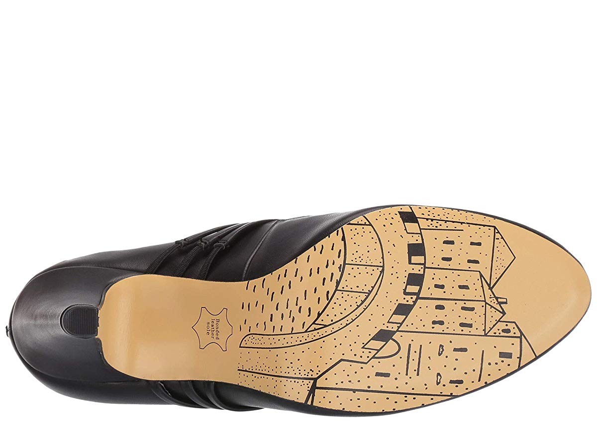 Bella Vita Noemi II Faux Leather Pumps Shooties Feminino - Preto Tamanho -9 M