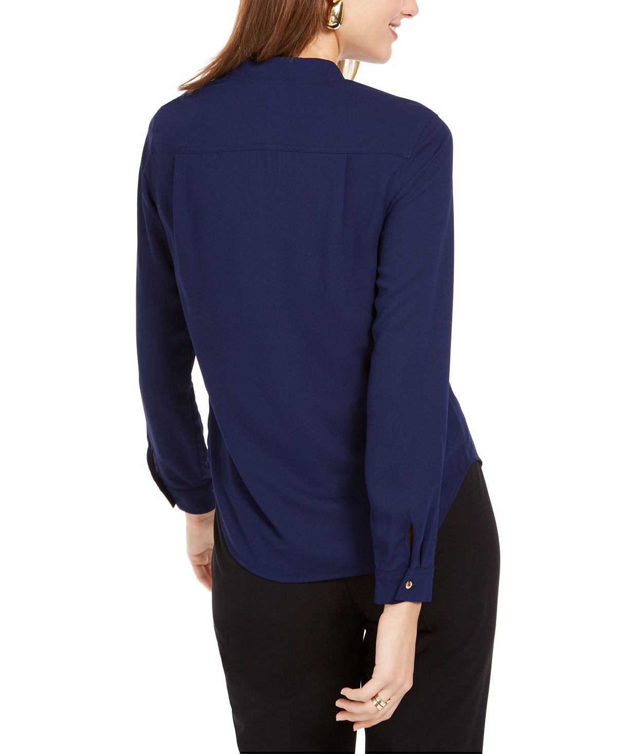 Blusa feminina Nine West de manga comprida com 2 bolsos e decote em V, azul, tamanho grande
